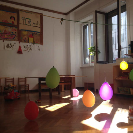 asilo e palloncini
